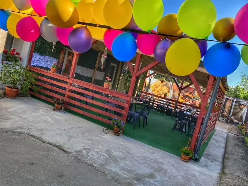 Restaurant nuntă Ilfov – Terasa 138